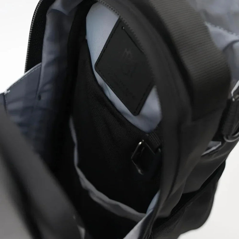 Bolsa Bag Premium Tech Magnética  - Porta Garrafa, Chaves e Celular Com Ímã Forte